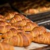食物工場資產頂讓觀塘總投資額約$500,000聲譽良好接手後有提升潛力區內需求而形成一定客量生意資產轉讓 2